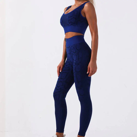 Seamless Snake Print Fitness Set for Yoga and Sports